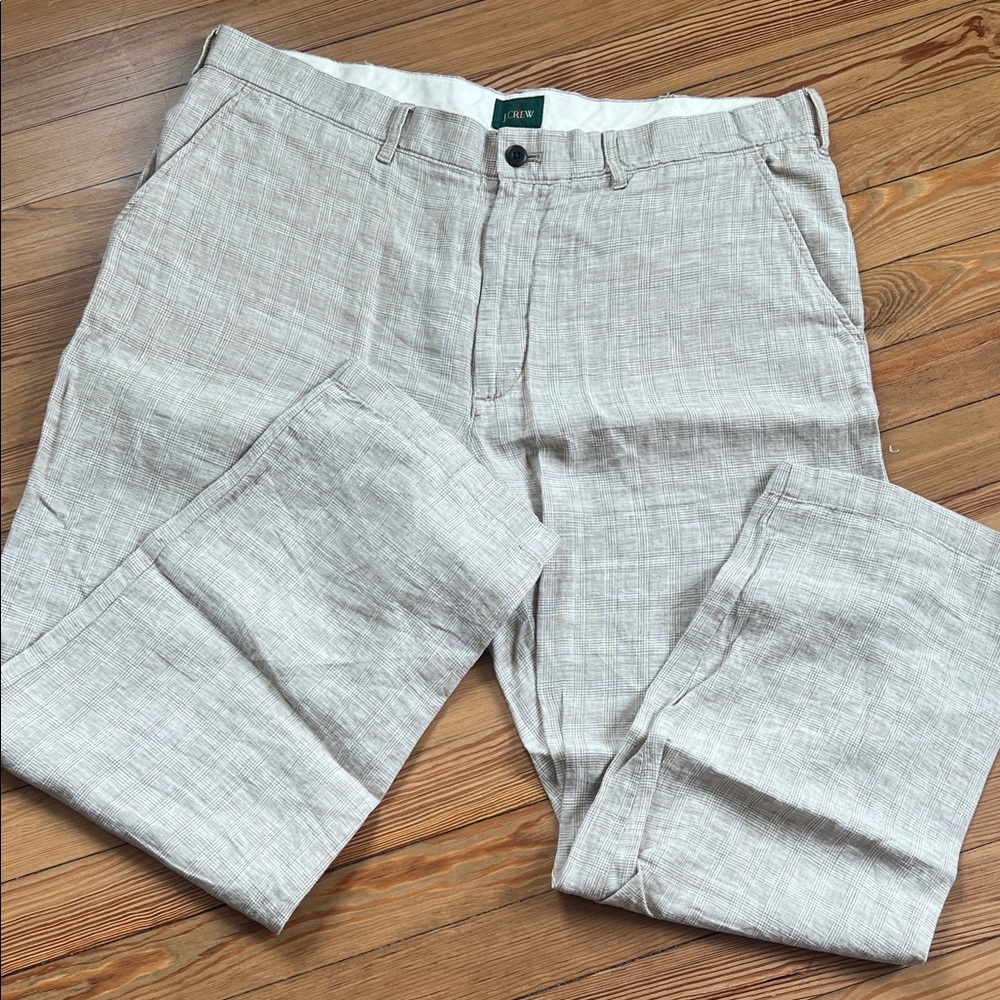 J. Crew Men’s Light Beige Linen-Blend Chinos